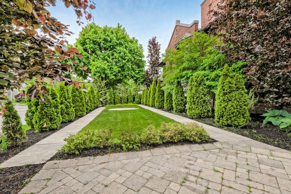 House exterior front garden